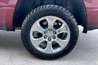 5.7 L 8 Cyl Engine Vehicle Options: Rear Back Up Camera, Heated Seats, Heated Steering Wheel, Power... (image 7)
