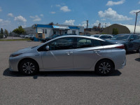 LOW KMS! PRIUS PRIME! GET THE BEST OF BOTH WORLDS, AN EFFICIENT EV AND A PRACTICAL HYBRID ALL IN ONE... (image 1)