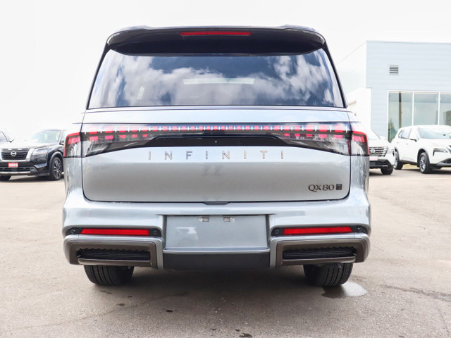 2025 Infiniti QX80 AUTOGRAPH in Cars & Trucks in Oakville / Halton Region - Image 4