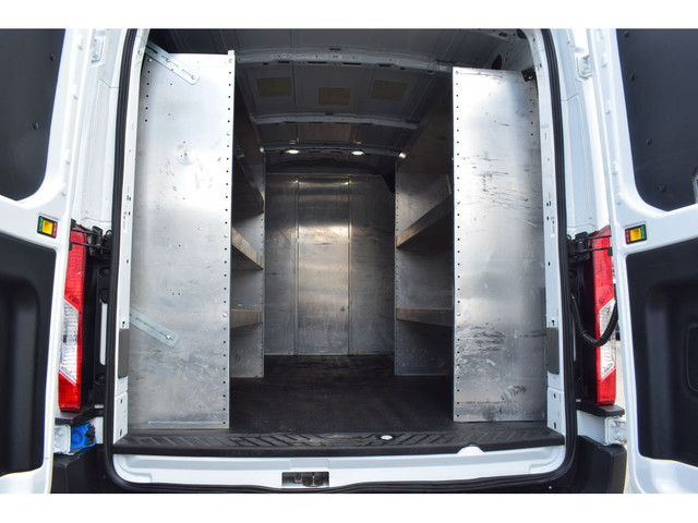 2021 Ford Transit Cargo Van T-250 148 Med Roof ** FULL RACK !! * in Cars & Trucks in Laval / North Shore - Image 3