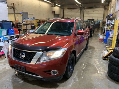  2016 Nissan Pathfinder SL