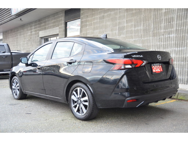 2021 Nissan Versa SV CVT in Cars & Trucks in Burnaby/New Westminster - Image 4