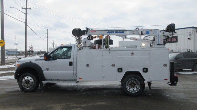 2014 Ford F-550 XLT SERVICE TRUCK WITH CRANE & VMAC in Cars & Trucks in Edmonton