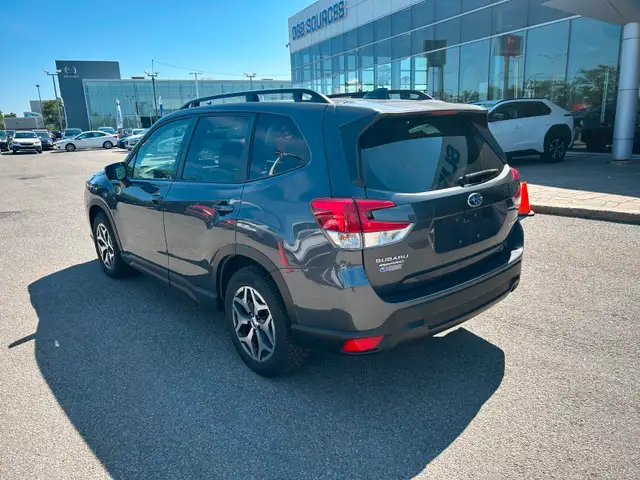 2023 Subaru Forester Touring | Toit Pano | Sièges Chauffant | Ca in Cars & Trucks in City of Montréal - Image 8