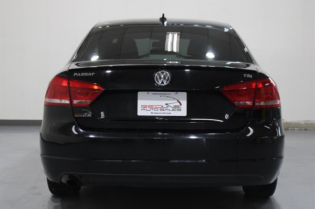 2014 Volkswagen Passat Comfortline 1.8T 6sp at Tip in Cars & Trucks in Cambridge - Image 4