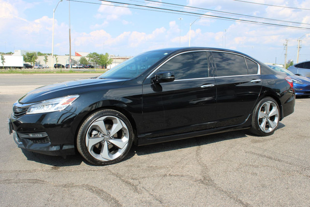 2016 Honda Accord in Cars & Trucks in Oakville / Halton Region - Image 3