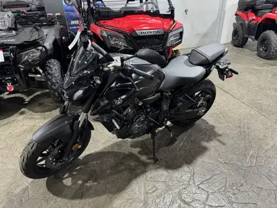 2023 Yamaha MT-07 Naked EXCELLENT CONDITION READY TO RIDE 5,188 KM ASKING $8,995.00 + GST, ASK ABOUT...