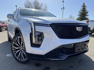 2025 Cadillac XT4 Sport