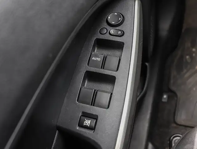 2012 Mazda Mazda2 GX in Cars & Trucks in Oakville / Halton Region - Image 20
