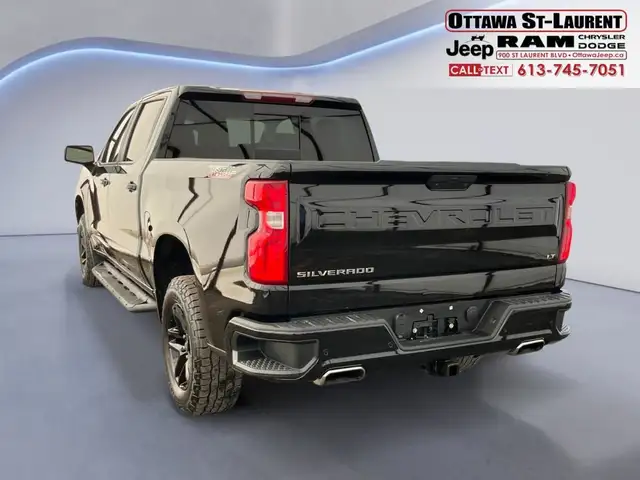 2021 Chevrolet Silverado 1500 Crew Cab 4x4 LT Trail Boss / Stand62936593721859124