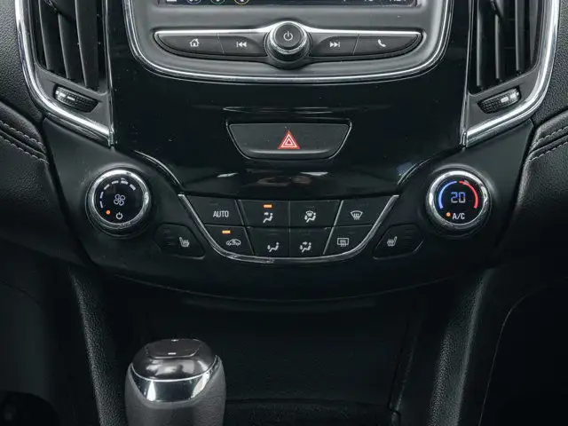 2019 Chevrolet Cruze Premier in Cars & Trucks in Barrie - Image 27