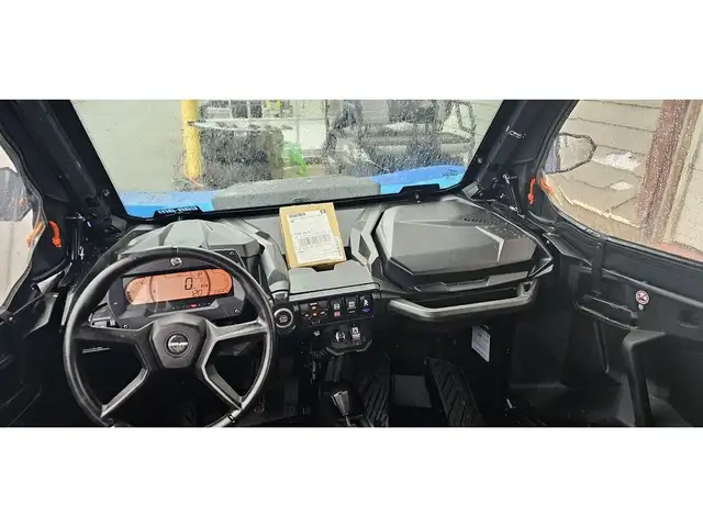 2021 Can-Am Commander Max 1000 XT FINANCING AVAILABLE in ATVs in Vancouver - Image 18