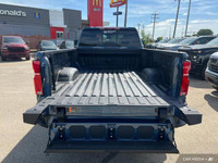 Z71 Off-Road Suspension Package, Trail Boss Package, Leather Seats, Heated & Ventilated Seats, Adapt... (image 5)