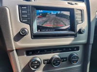 GARANTIE 1 ANS CREDIT DIRECT EN LIGNE AU WWW.AUTO-INTERNET.CA WOW 2015 VOLKS GOLF TURBO HIGHLINE TOU... (image 3)