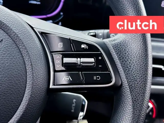 2024 Kia Seltos LX w/ Apple CarPlay, Heated Front Seats, Rearvie dans Autos et camions dans Ville de Toronto - Image 24