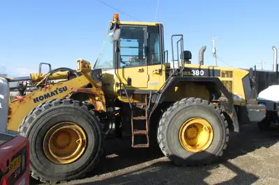 2010 Komatsu WA 380 -6 wheel loader 6 cyl 192 hp engine, 3.3 yd bucket ,Load rite L 2180 bucket scal...