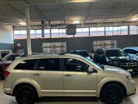 **SPRING SPECIAL!** FEATURING : V6 POWERED, AWD, REMOTE START, DRAWTITE TRAILER HITCH, FINISHED IN S... (image 2)