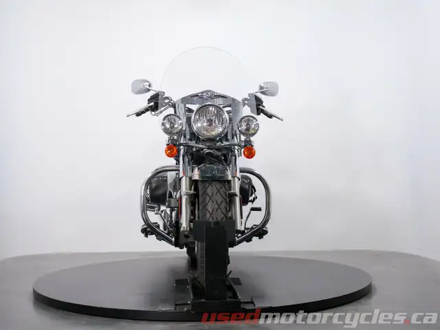 2009 Kawasaki Vulcan 1700 Classic LT in Street, Cruisers & Choppers in Kelowna - Image 9