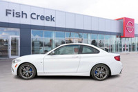 ==== 2016 BMW M235i xDrive -- Performance and Prestige Coupe ==== This *2016 BMW M235i xDrive* is a... (image 2)