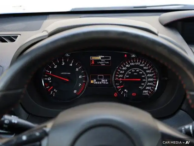 2018 Subaru WRX Manual | Heated Seats | Sunroof dans Autos et camions dans Grande Prairie - Image 18