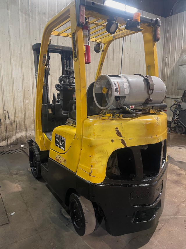 Hyster 5,000lb capacity forklift in Heavy Equipment in Regina - Image 3