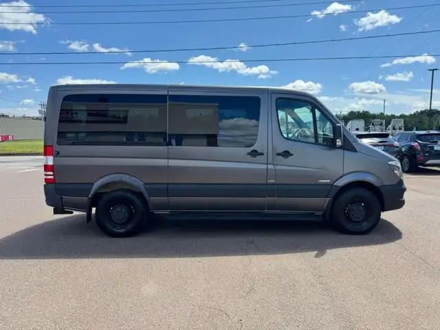 2016 Mercedes-Benz Sprinter Passenger Vans in Cars & Trucks in Moncton - Image 5
