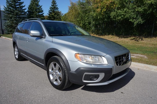  2009 Volvo XC70 1 OWNER / NO ACCIDENTS / STUNNING COMBO / T6 AW in Cars & Trucks in Mississauga / Peel Region - Image 3