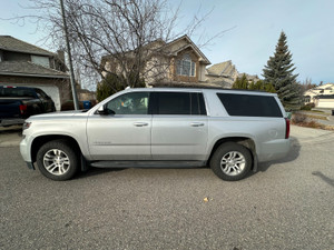 2017 Chevrolet Suburban LT