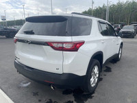 Welcome aboard this pre-owned 2019 Chevrolet Traverse LT Cloth, presenting a versatile and spacious... (image 8)