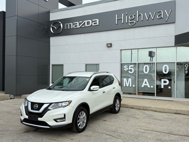 2018 Nissan Rogue in Cars & Trucks in Winnipeg