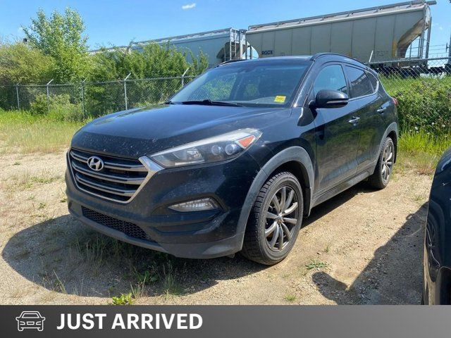 2016 Hyundai Tucson Ultimate AWD Sunroof Heated leather in Cars & Trucks in St. Albert