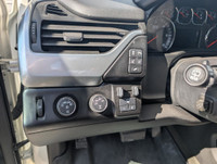 The 2015 Chevrolet Suburban LTZ blends full-size SUV capability with premium luxury and comfort. Out... (image 7)