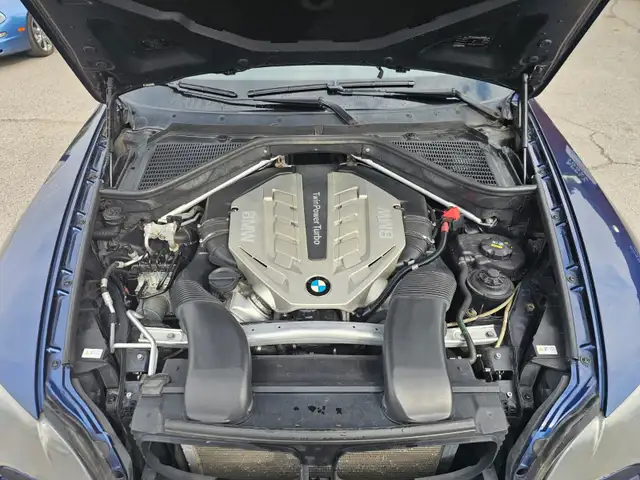 2011 BMW X5 xDrive50i All Wheel Drive, No Accidents - 1 Owner! in Cars & Trucks in Calgary - Image 11