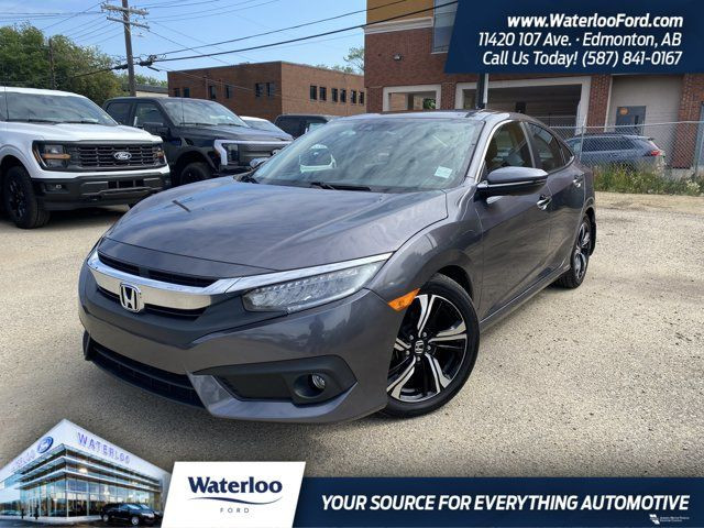 2017 Honda Civic Sedan Touring | Sunroof | Nav | Heated Seats in Cars & Trucks in Edmonton