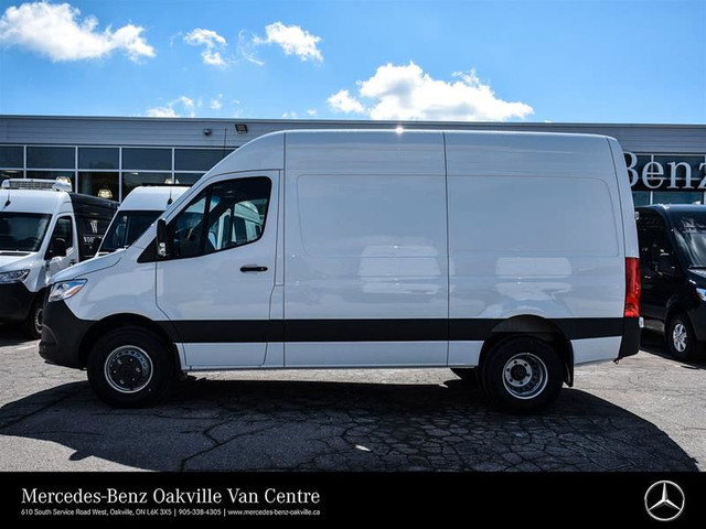2024 Mercedes-Benz Sprinter Cargo Van in Cars & Trucks in Oakville / Halton Region - Image 4