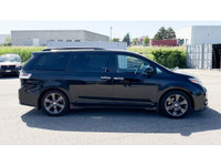 2017 Toyota Sienna SE 8 Passenger | FWD | CD Player | AM/FM Radio | Value Pricing ONE OWNER, **MARKE... (image 9)