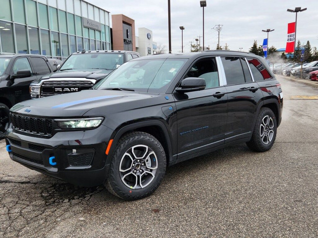  2022 Jeep Grand Cherokee Trailhawk 4xe in Cars & Trucks in City of Toronto
