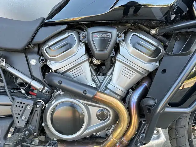 2022 Harley-Davidson RA1250S - Pan America 1250 Special in Street, Cruisers & Choppers in Calgary - Image 4