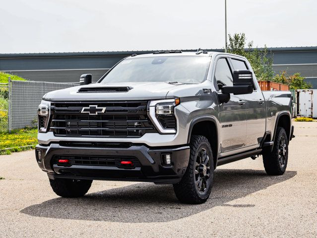 2025 Chevrolet Silverado 3500HD LTZ in Cars & Trucks in Strathcona County - Image 4