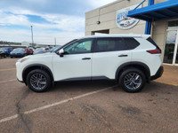 WAS: $28995 NOW: $279952021 Nissan Rogue S All Wheel Drive $27995 with only 87k Kms! Backup Camera,... (image 1)