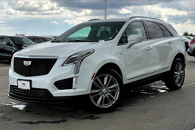2024 Cadillac XT5 in Cars & Trucks in Calgary - Image 3