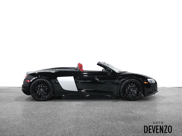 2018 Audi R8 Spyder Spider V10 5.2 FSI Quattro S tronic in Cars & Trucks in Laval / North Shore - Image 4