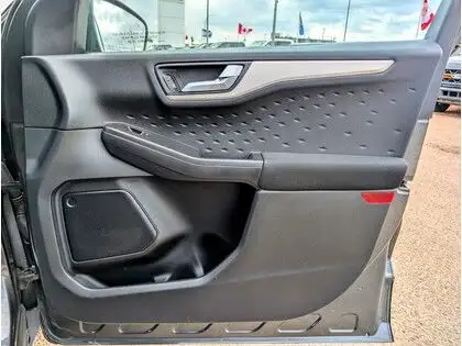2020 Ford Escape SE AWD w/ADAPTIVE CRUISE & NAVIGATION dans Autos et camions dans Ville d’Edmonton - Image 25