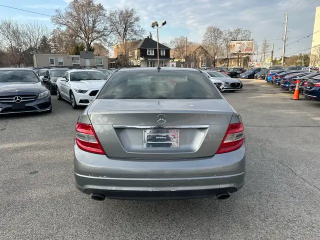 2009 Mercedes-Benz C-Class C300 | 4Matic in Cars & Trucks in City of Toronto - Image 6