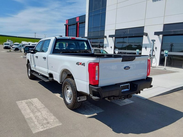 2024 Ford Super Duty F-350 SRW XL 4WD Crew Cab 8&amp;apos; Box,  in Cars & Trucks in Calgary - Image 4