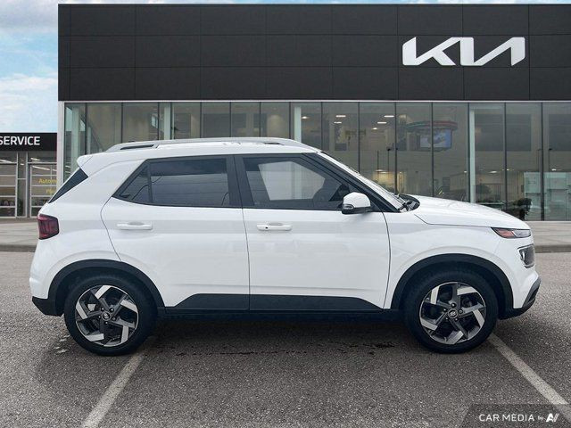 2022 Hyundai Venue | Accident Free | One Owner | in Cars & Trucks in Guelph - Image 3
