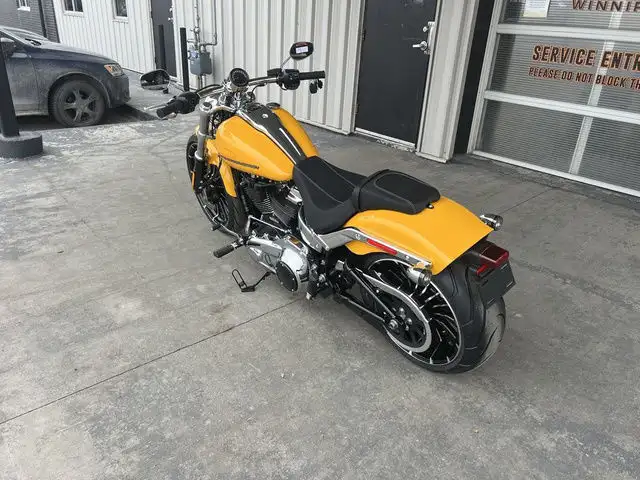 2025 Harley-Davidson Softail FXBR - Breakout in Street, Cruisers & Choppers in Winnipeg - Image 6