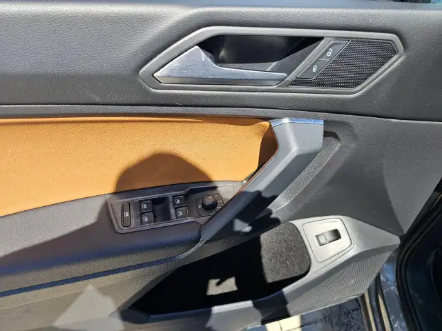 2019 Volkswagen Tiguan dans Autos et camions dans Ottawa - Image 10