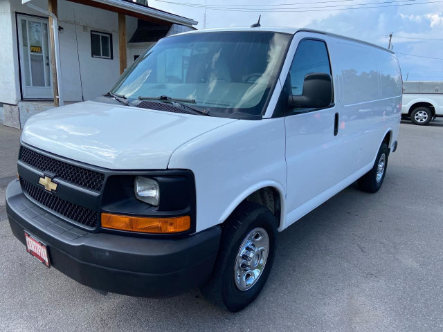  2015 Chevrolet Express 2500 ** A/C, TOW PKG ** in Cars & Trucks in St. Catharines - Image 3
