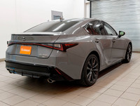 À voir! / Come see it! BAS KILOMÉTRAGE / LOW MILEAGE. Version IS 350 F Sport 2 AWD avec Moteur V6 3.... (image 8)